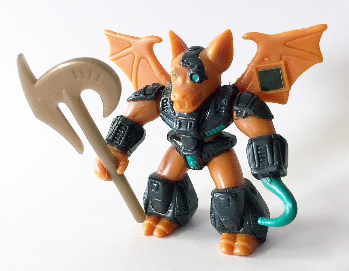 Battle Beasts Blitzkrieg Bat PVC Figur #12